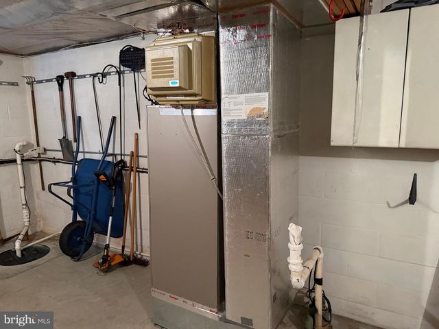 632 KITTATINNY DRIVE, Chambersburg, PA 17202