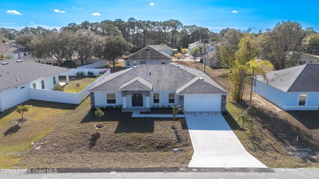 1230 Destiny Street SE, Palm Bay, FL 32909