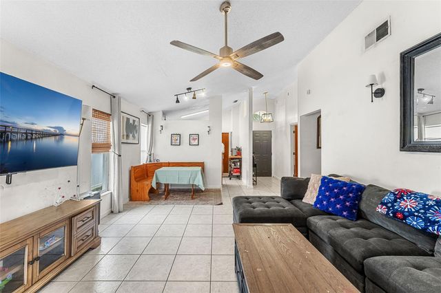 9911 FLYNT CIRCLE, Orlando, FL 32825