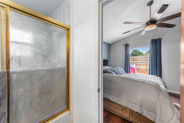 9911 FLYNT CIRCLE, Orlando, FL 32825