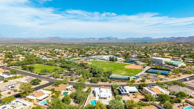 15003 N ESCONDIDO Drive, Fountain Hills, AZ 85268