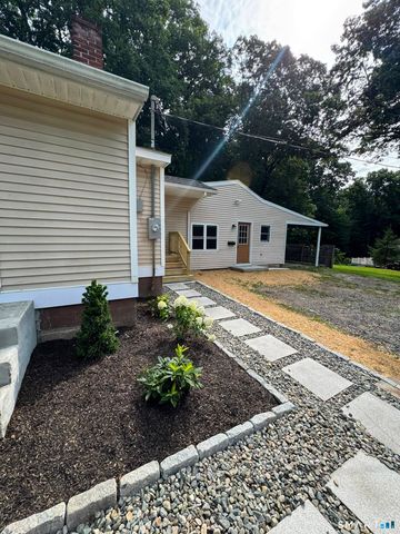 7 North Road, Bethel, CT 06801