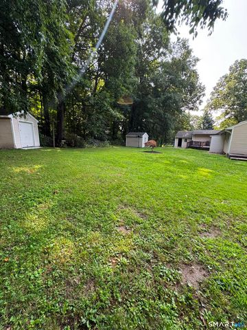 7 North Road, Bethel, CT 06801