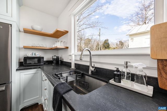 242 MADISON MILLS LN, Orange, VA 22960