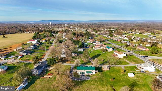 45 JUDY DR, Falling Waters, WV 25419