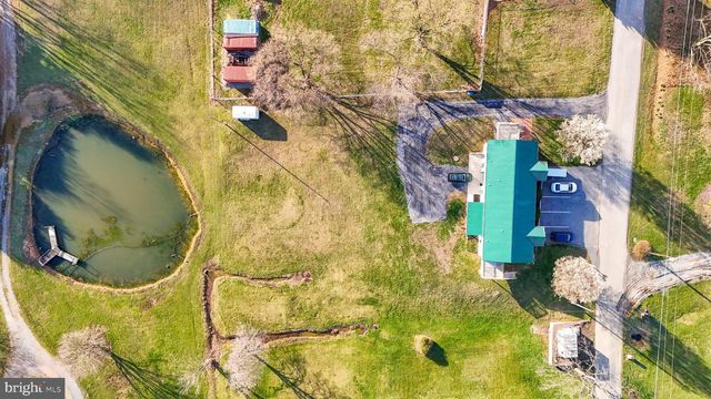 45 JUDY DR, Falling Waters, WV 25419