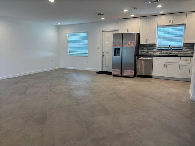 5815 ERIN LANE S A, St Petersburg, FL 33712