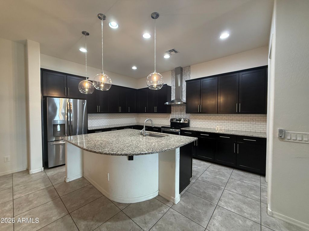 6409 S 47TH Drive, Laveen, AZ 85339 — photo 4
