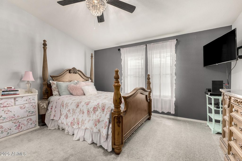 Image 6 of property listing at 18240 N 21ST Street Lot 95, Phoenix, AZ 85022