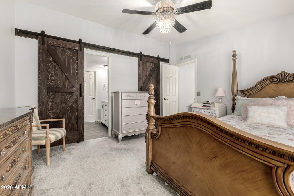 Image 7 of property listing at 18240 N 21ST Street Lot 95, Phoenix, AZ 85022