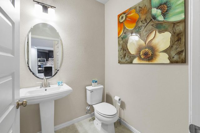 8709 Slater DR, Austin, TX 78747