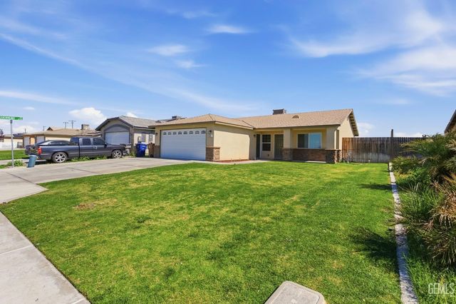 6201 Leo Street, Bakersfield, CA 93307
