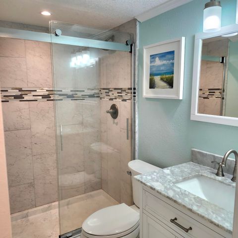 209 W Miracle Strip Parkway, APT B202, Mary Esther, FL 32569