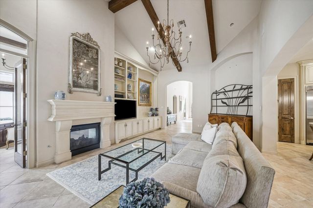 78 Angelique Way, The Woodlands, TX 77382