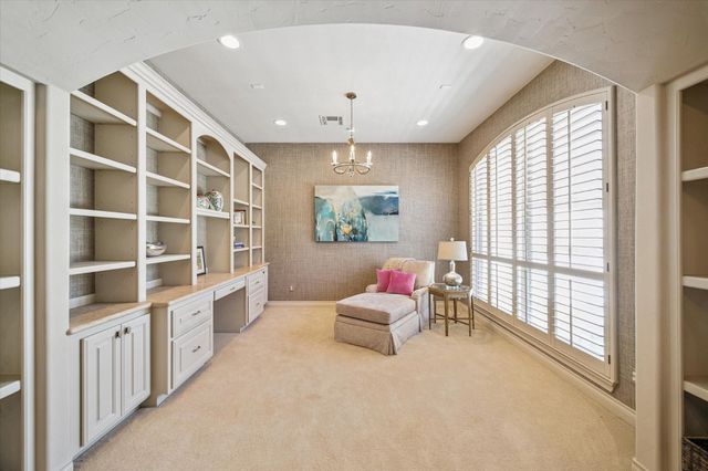 78 Angelique Way, The Woodlands, TX 77382