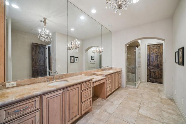 78 Angelique Way, The Woodlands, TX 77382