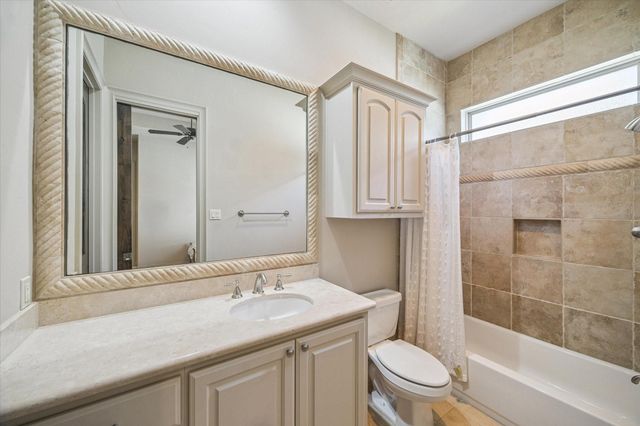 78 Angelique Way, The Woodlands, TX 77382