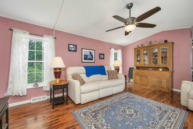 15 Carpenter Park Road, Plymouth, NH 03264