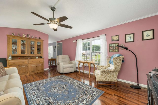 15 Carpenter Park Road, Plymouth, NH 03264
