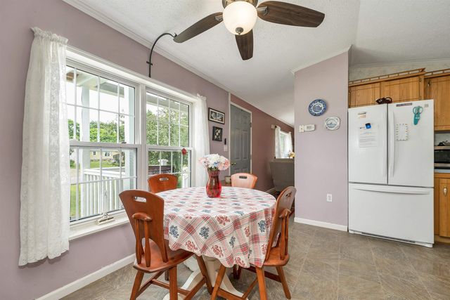 15 Carpenter Park Road, Plymouth, NH 03264