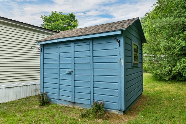 15 Carpenter Park Road, Plymouth, NH 03264