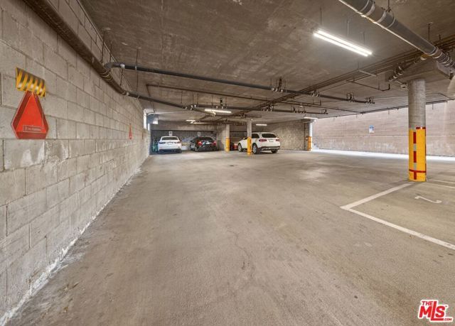 11063 Cumpston Street 104, North Hollywood (los Angeles), CA 91601