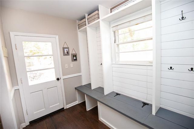250 Wavetree Drive, Roswell, GA 30075
