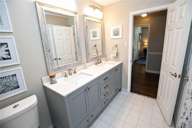 250 Wavetree Drive, Roswell, GA 30075