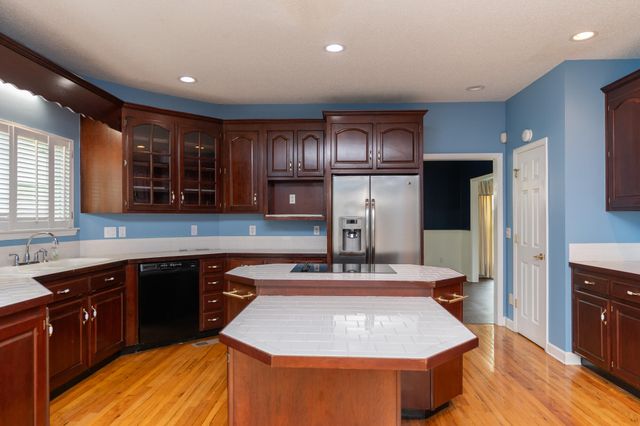 2421 Laurelton Creek Lane, Chattanooga, TN 37421
