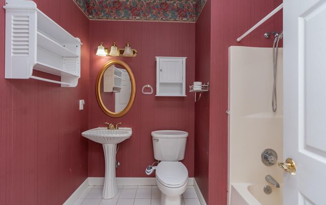 2421 Laurelton Creek Lane, Chattanooga, TN 37421