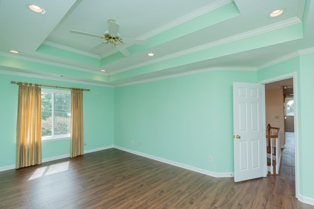 2421 Laurelton Creek Lane, Chattanooga, TN 37421