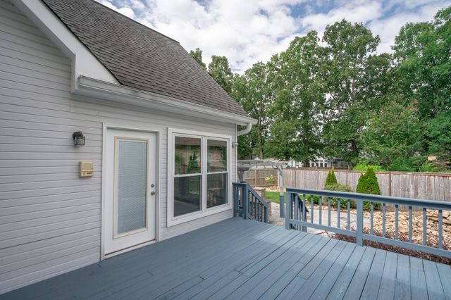 2421 Laurelton Creek Lane, Chattanooga, TN 37421