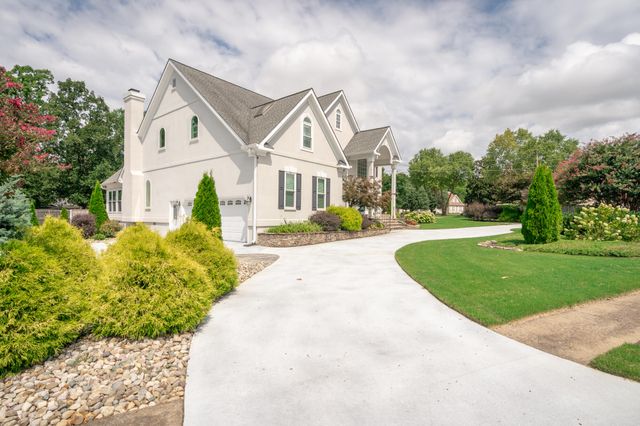 2421 Laurelton Creek Lane, Chattanooga, TN 37421