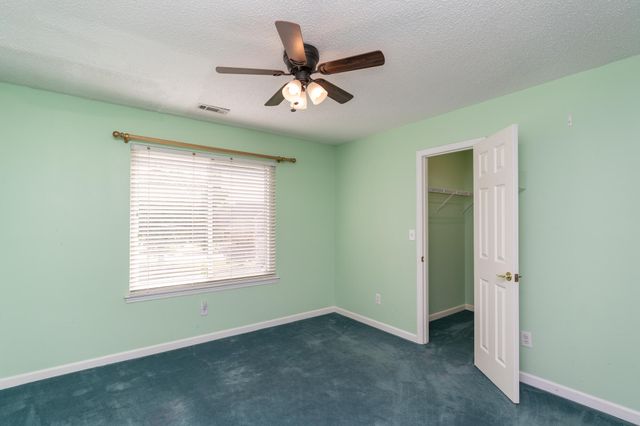 2421 Laurelton Creek Lane, Chattanooga, TN 37421
