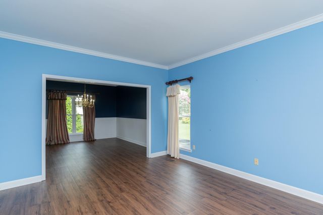 2421 Laurelton Creek Lane, Chattanooga, TN 37421