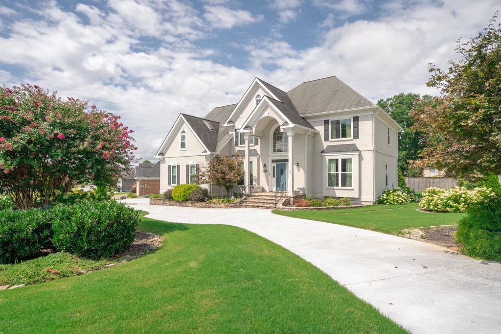 2421 Laurelton Creek Lane, Chattanooga, TN 37421