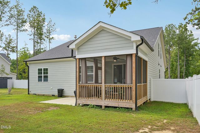 15 Arbor Drive, Youngsville, NC 27596