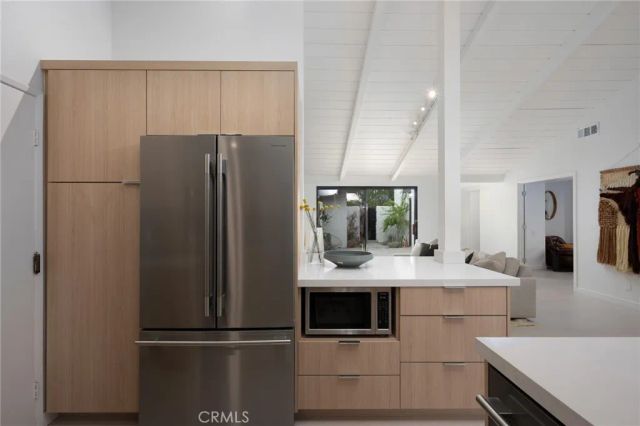 2255 Miramonte West D, Palm Springs, CA 92264