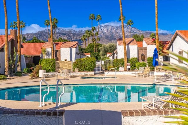 2255 Miramonte West D, Palm Springs, CA 92264