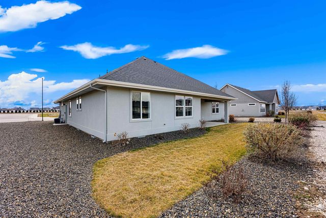 8078 Tandy Cove St, Middleton, ID 83644
