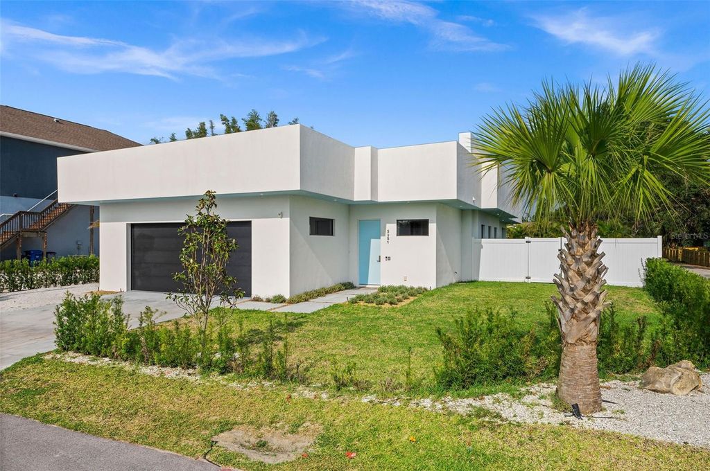 5351 MOELLER AVENUE, Sarasota, FL 34233