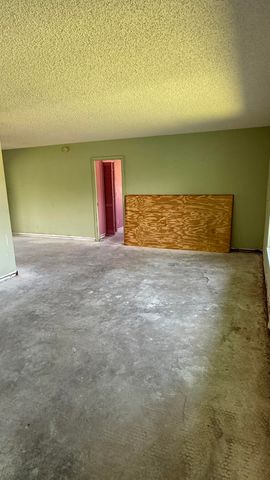 2716 Starwood Circle, West Palm Beach, FL 33406