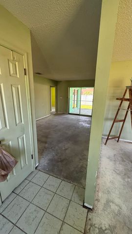 2716 Starwood Circle, West Palm Beach, FL 33406