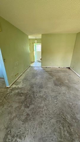 2716 Starwood Circle, West Palm Beach, FL 33406