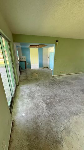 2716 Starwood Circle, West Palm Beach, FL 33406