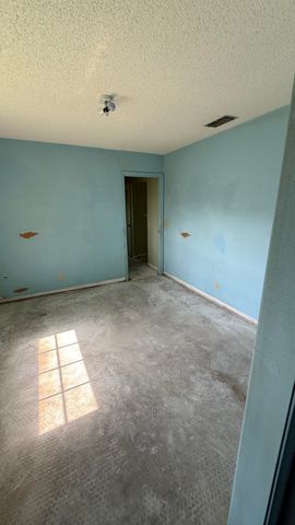 2716 Starwood Circle, West Palm Beach, FL 33406