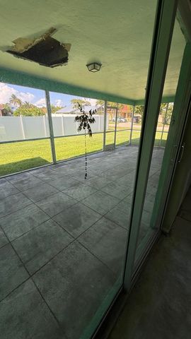 2716 Starwood Circle, West Palm Beach, FL 33406