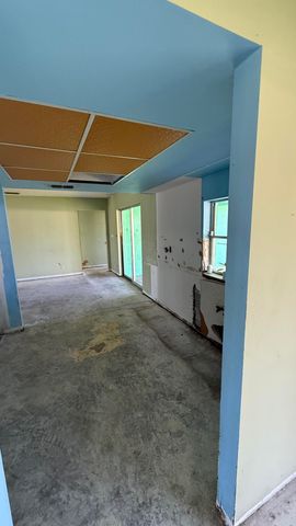 2716 Starwood Circle, West Palm Beach, FL 33406