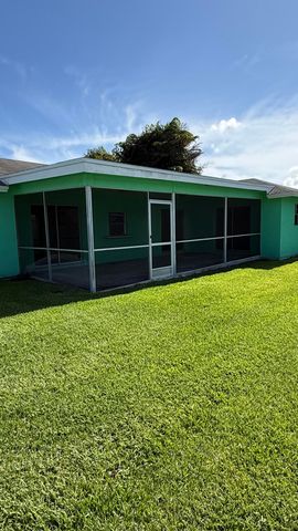 2716 Starwood Circle, West Palm Beach, FL 33406