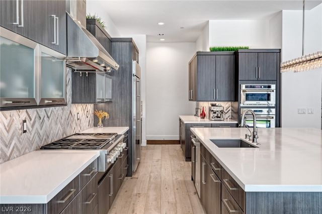 2195 Overlook Canyon Lane, Henderson, NV 89052